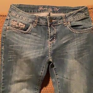 Vintage Grace in LA jeans